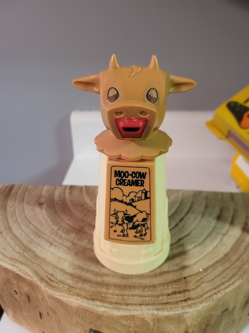 Moo-Cow Creamer Toy Cow Dispenser - Cream/Beige